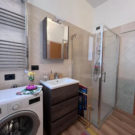 Bnbook-tommaso Grossi Fiera Apartmán
