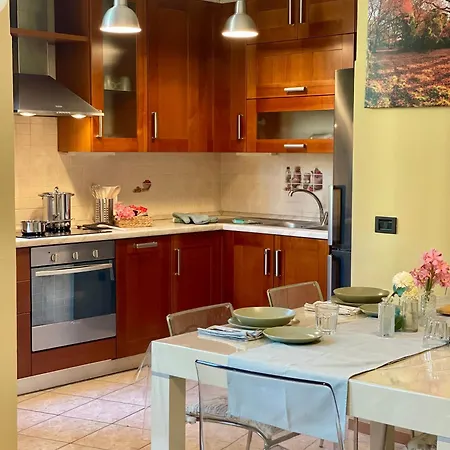 Bnbook-tommaso Grossi Fiera Apartmán